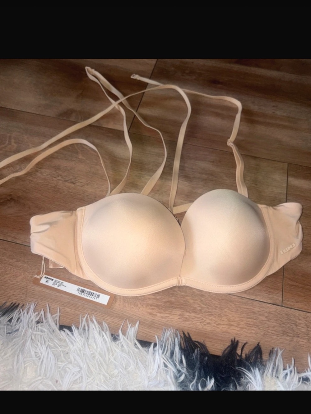 Skims - NWT Multi-Way Bra - Sand - 36B